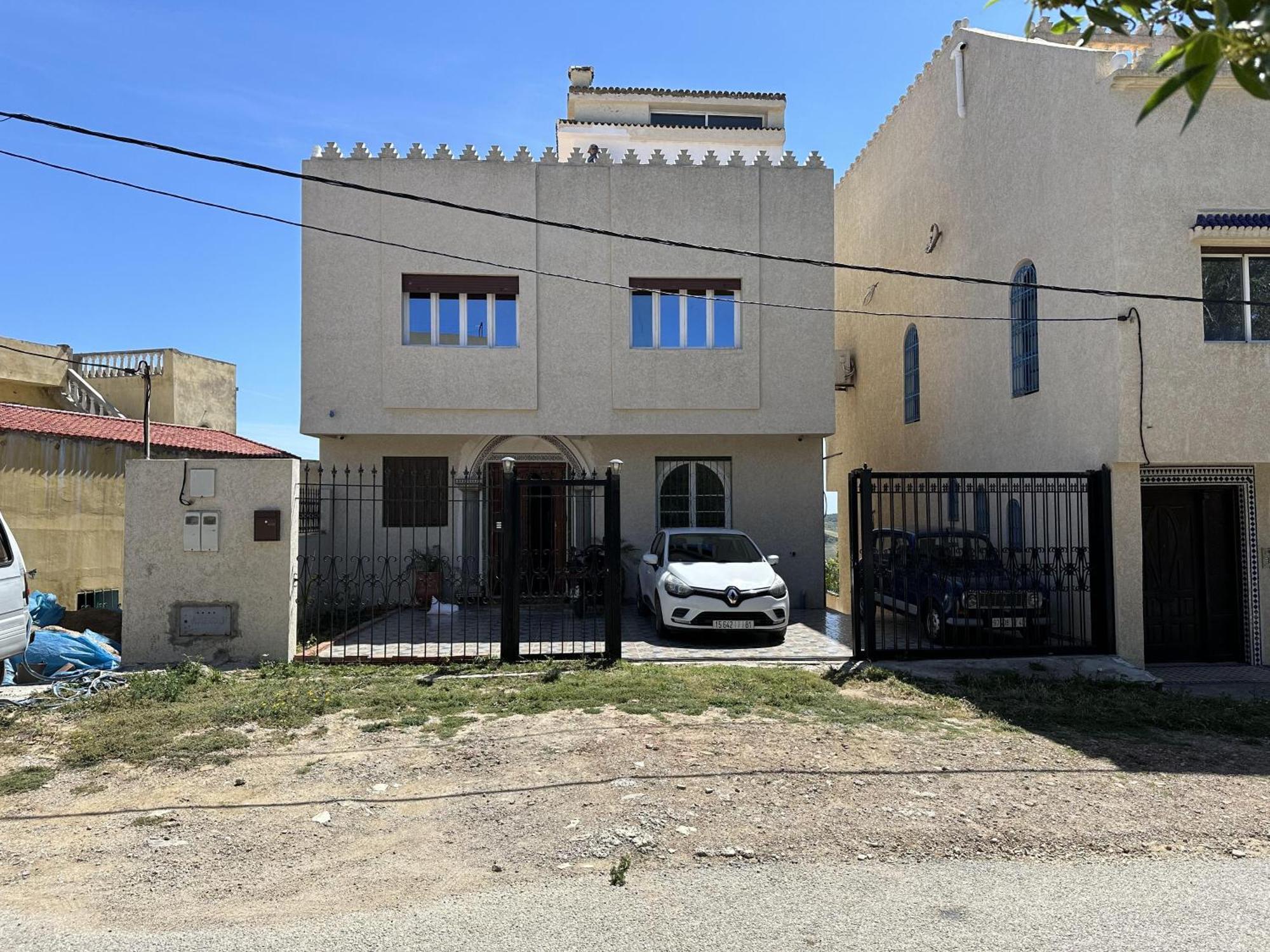 Immaculate 4-bed In *
